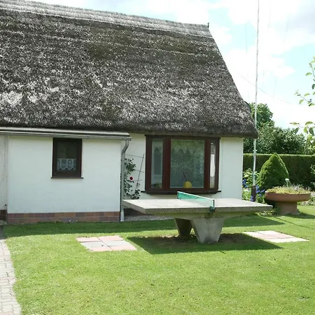 Apartements Im Feriendorf Auf Rugen Sagard